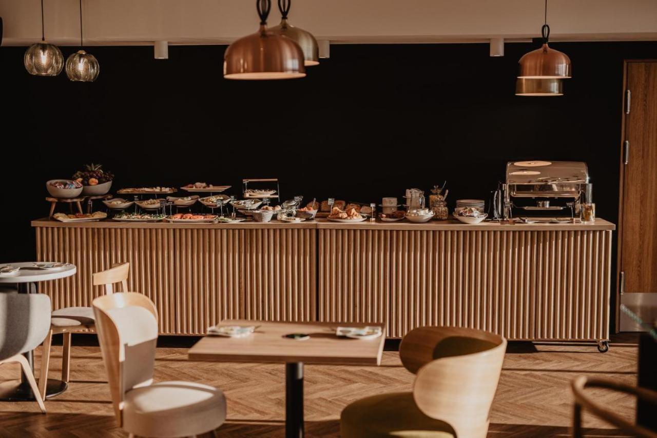 B&B Hotel Tomaszów Lubelski Eksteriør billede